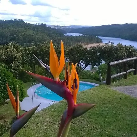 Douro Charming Chalet Melres